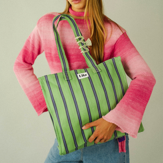 Tote de nailon reciclado - Raya azul verde