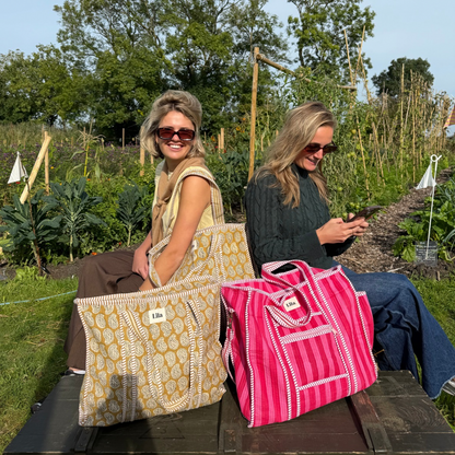 Tote organizado - Raya rosa - Incluye neceser - No.6