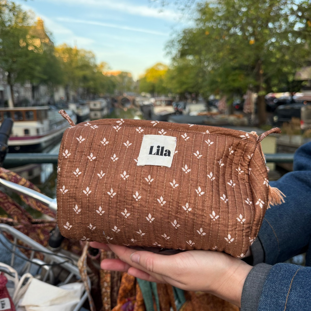 Upcycled tote - no. 2- including toiletry bag