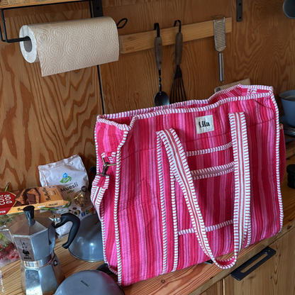 Tote organizado - Raya rosa - Incluye neceser - No.6