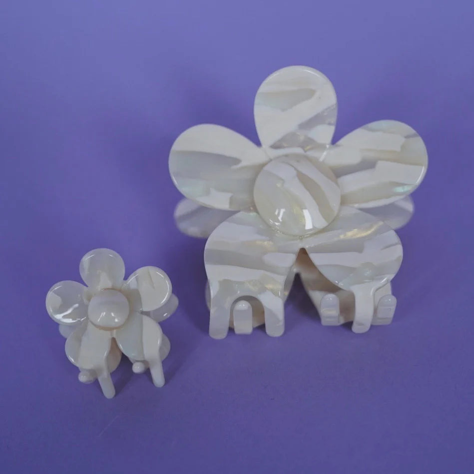 Barrette Fleur Latte-petite